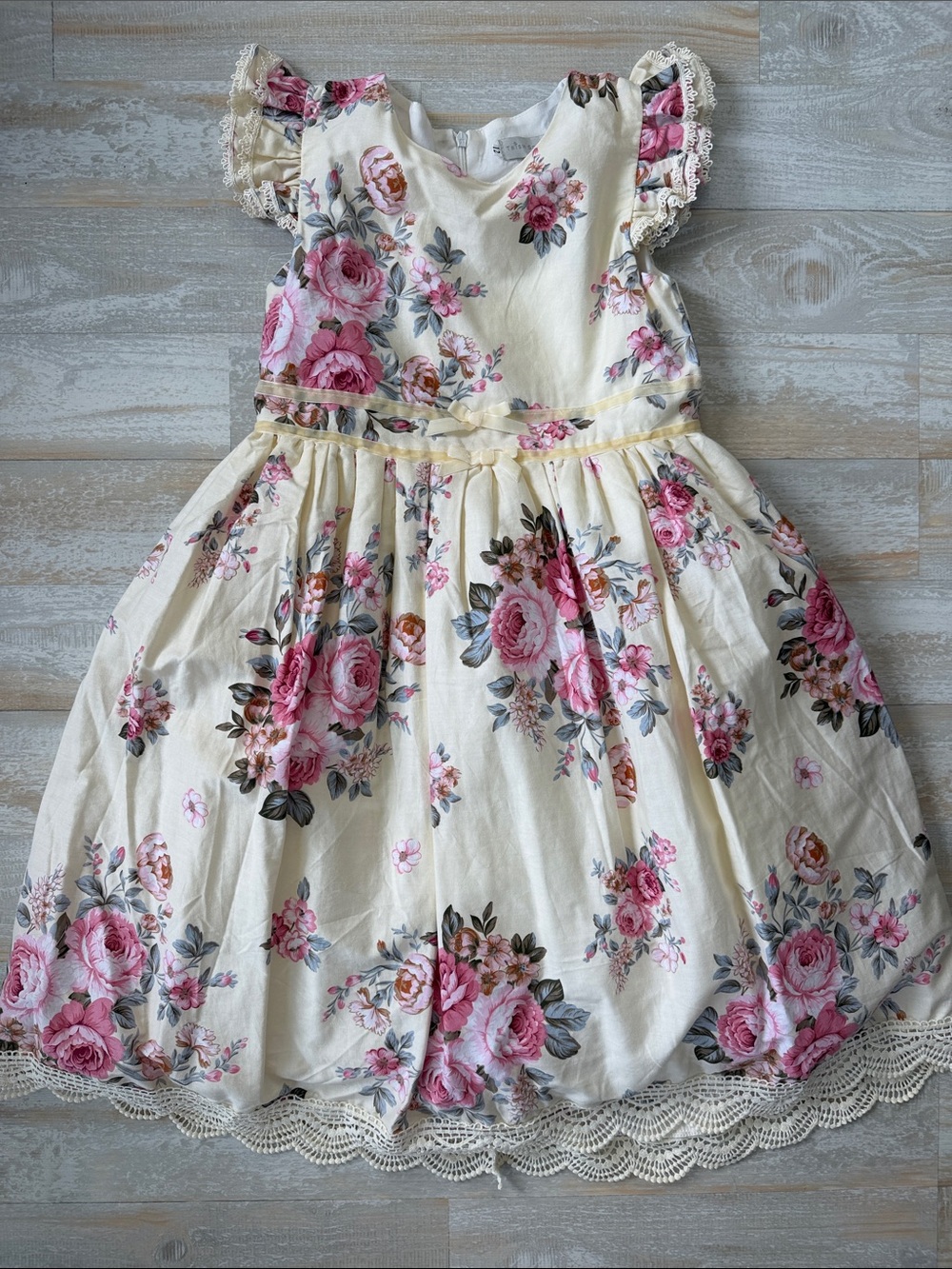 Trish Scully Cream Floral Lace-Trim Girls Dress with Pink Roses